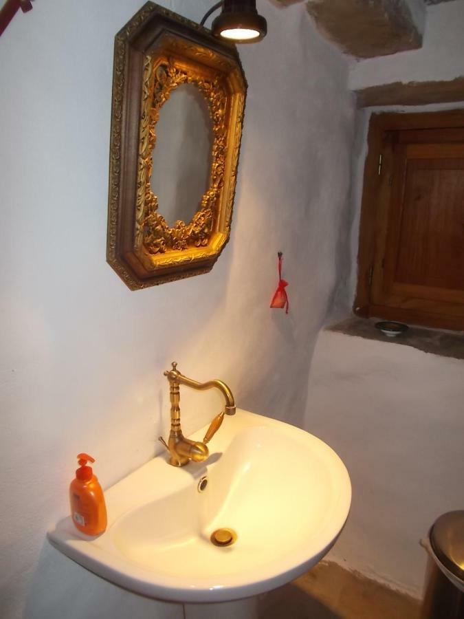 Cyclades Olive Museum'S Guest House Pitrofos Exterior foto